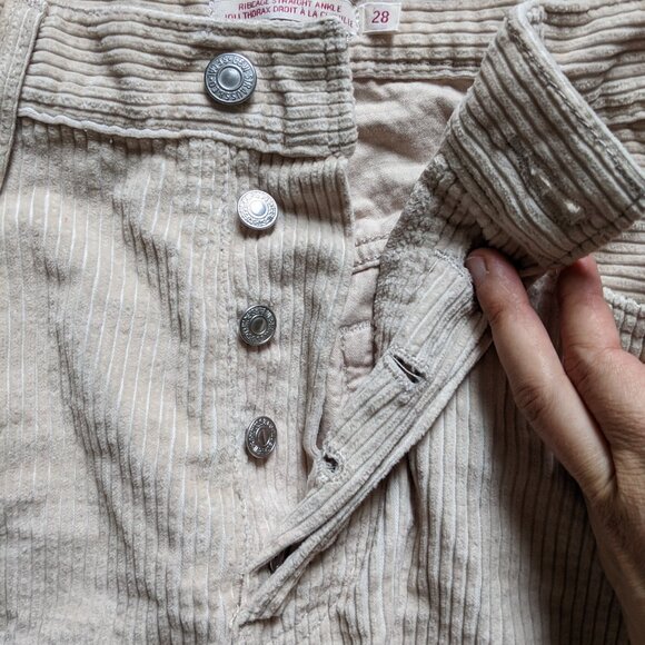 Levi's Corduroy beige pants high cut straight leg - Picture 2 of 6